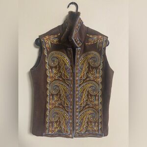 Bob Mackie Wearable Art Embroidered Fleece Vest Size Small Brown Faux Fur